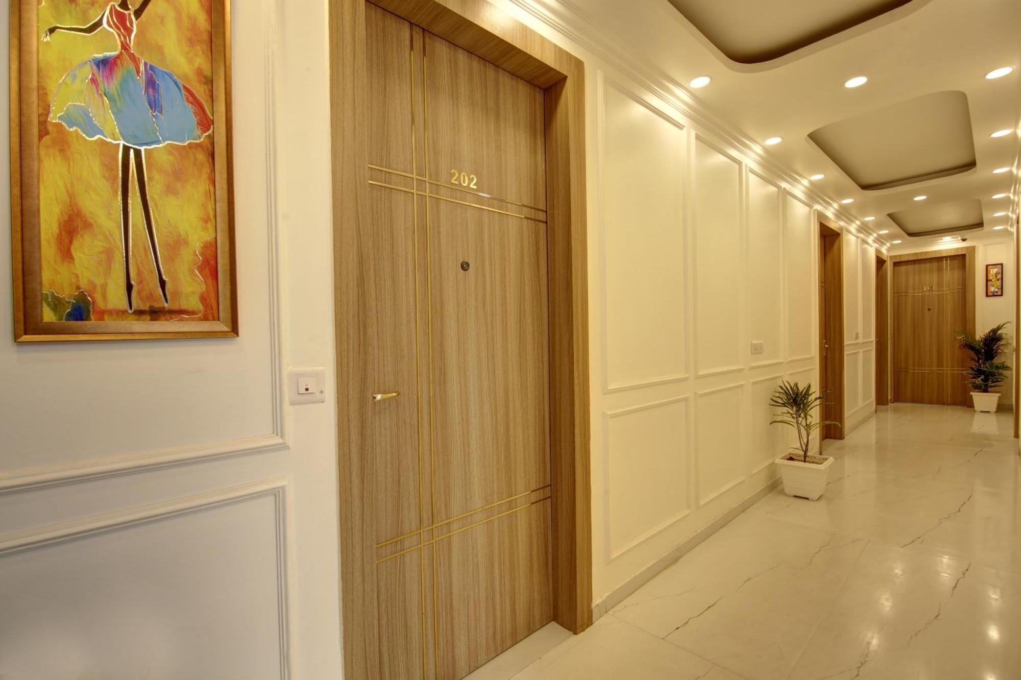 古尔冈Anandam Club House公寓式酒店 外观 照片